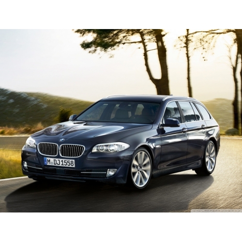 bmw_5_series_touring_f11__exterior_design__front_angle-wallpaper-1366x768-500x500.jpg
